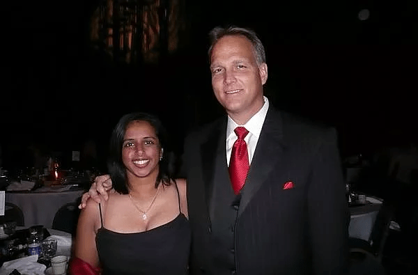 Sravanthi & Coach Richt at UGA Football Gala, December 2007